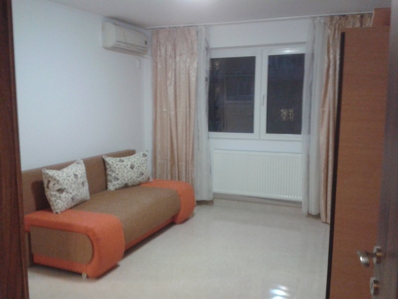 Brancoveanu, Secuilor, 8 minute metrou,