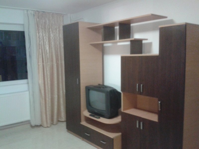 Brancoveanu, Secuilor, 8 minute metrou,